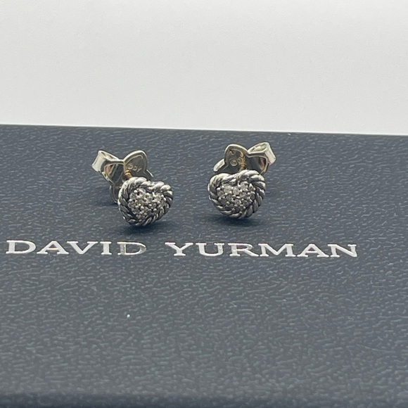 David Yurman Petite Pave Heart Earrings with Diamonds - Picture 10 of 12